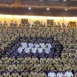 ضباط من بريطانيا وايران واسيا في حفل تخرج كلية الأركان العراقية (صور)