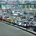 الموقف المروري الصباحي في بغداد.. الجسور مكتظة والساحات مختنقة