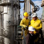 اقتصادي: توسيع منافذ تصدير النفط سيكلف العراق أعباءً مالية كبيرة