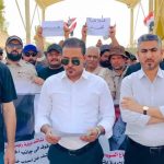 العشرات من منتسبي النفط يتظاهرون في الشعيبة للمطالبة بمستحقاتهم من “الأرباح