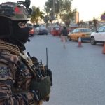 اعتقال 12 شخصا أقدموا على رمي الأنقاض بمحاذاة سريع أبو غريب