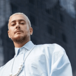 فنان مشهور يمثل امام القضاء بتهمة الاغتصاب